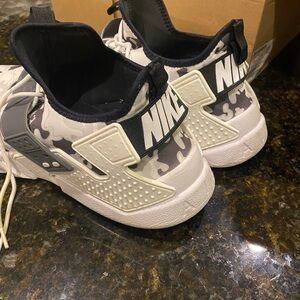 Nike Men’s Sneakers - Black, White, Gray Camo